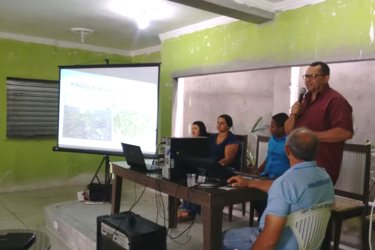 Comercialização agrícola foi tema de palestra da Cohidro no STTR de Canindé