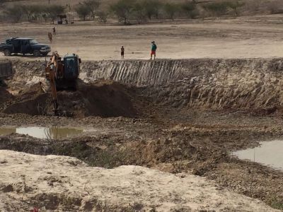 Barragem em Tobias Barreto sendo recuperada