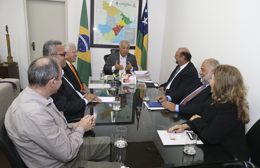 Governo do Estado discute com Banco Mundial andamento do projeto Águas de Sergipe