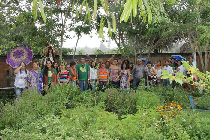 Cohidro e UFS em Lagarto mantêm farmácia viva para estudos fitoterápicos