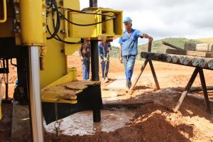 Poço perfurado pela Cohidro no Povoado Deserto