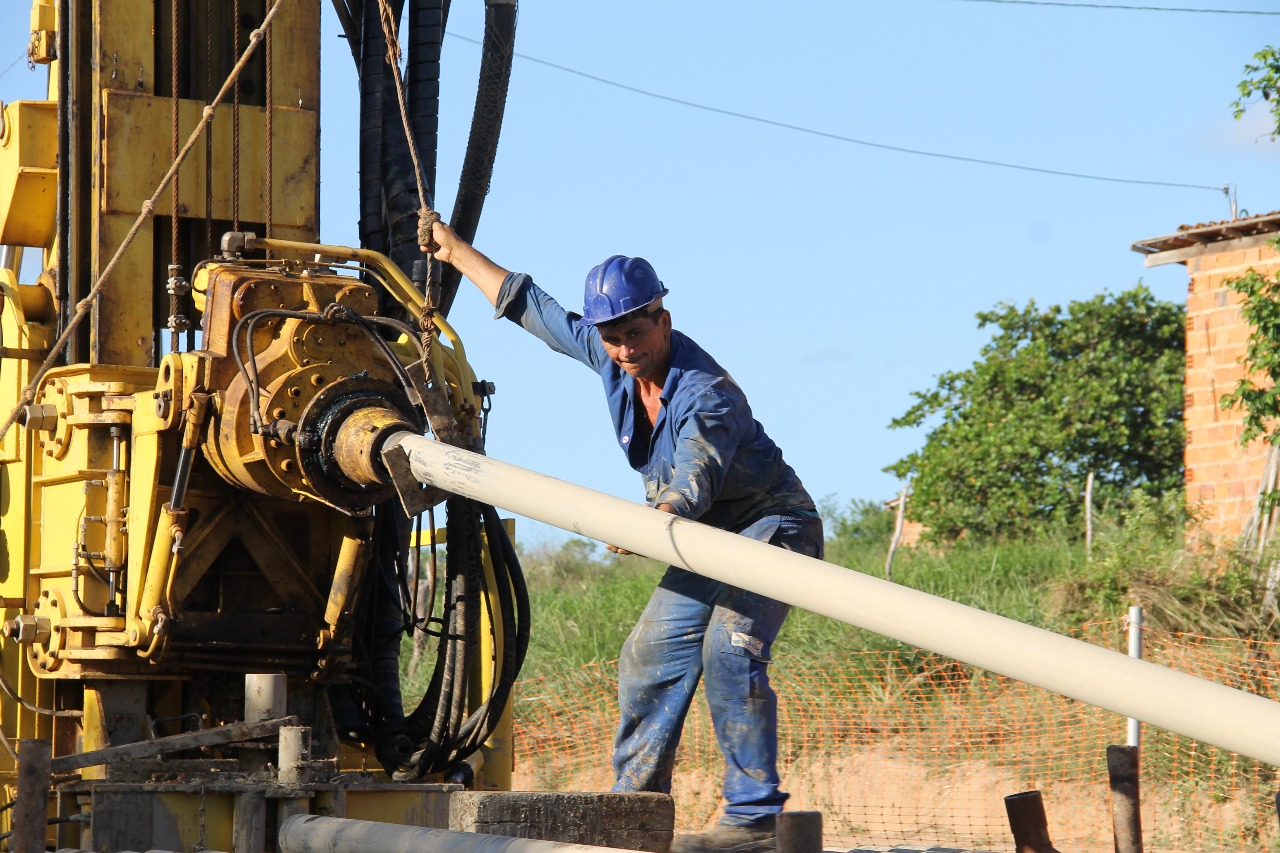 Governo perfurou 80 poços e pôs em operação 69 sistemas de abastecimento em 2018