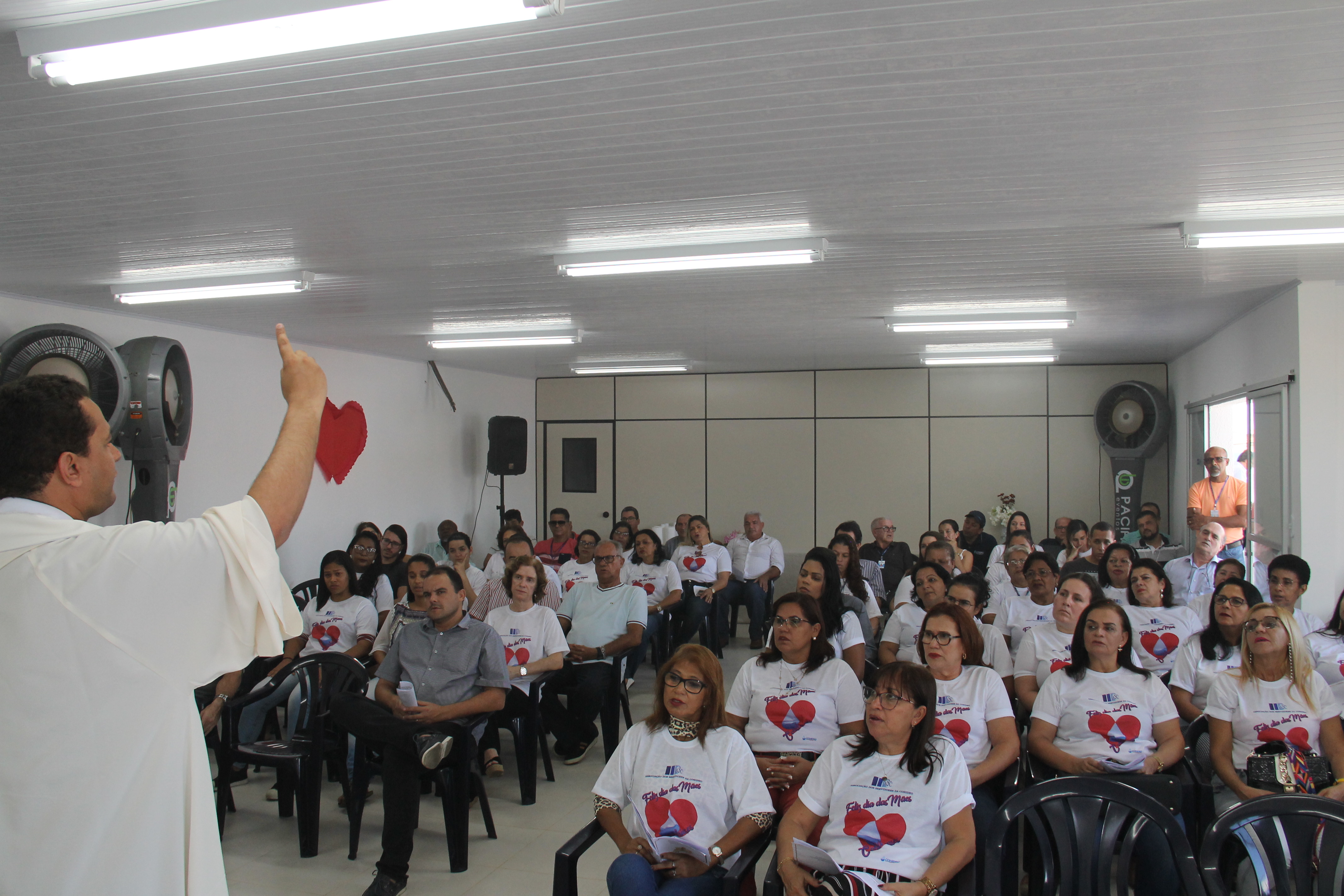 Dias das Mães da Cohidro teve missa e filarmônica Dom José Palmeira Lessa
