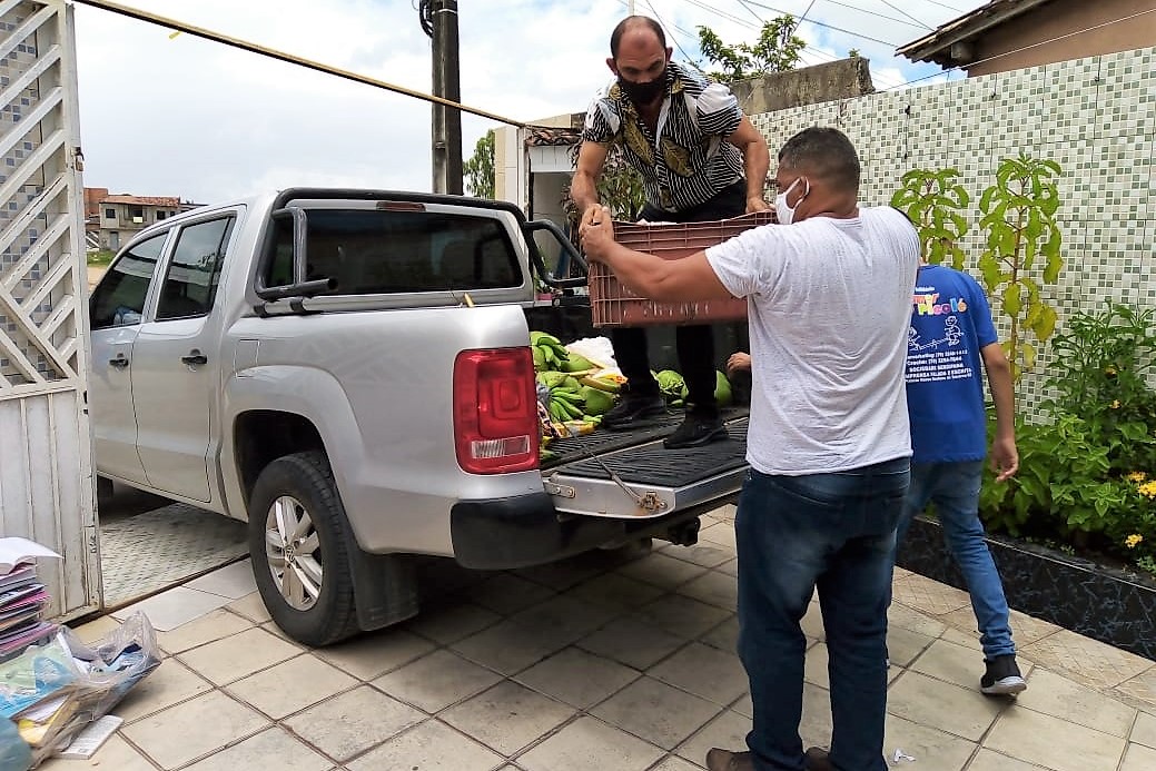 Agricultores Irrigantes e funcionários da Cohidro aderem a Campanha Solidária de Natal