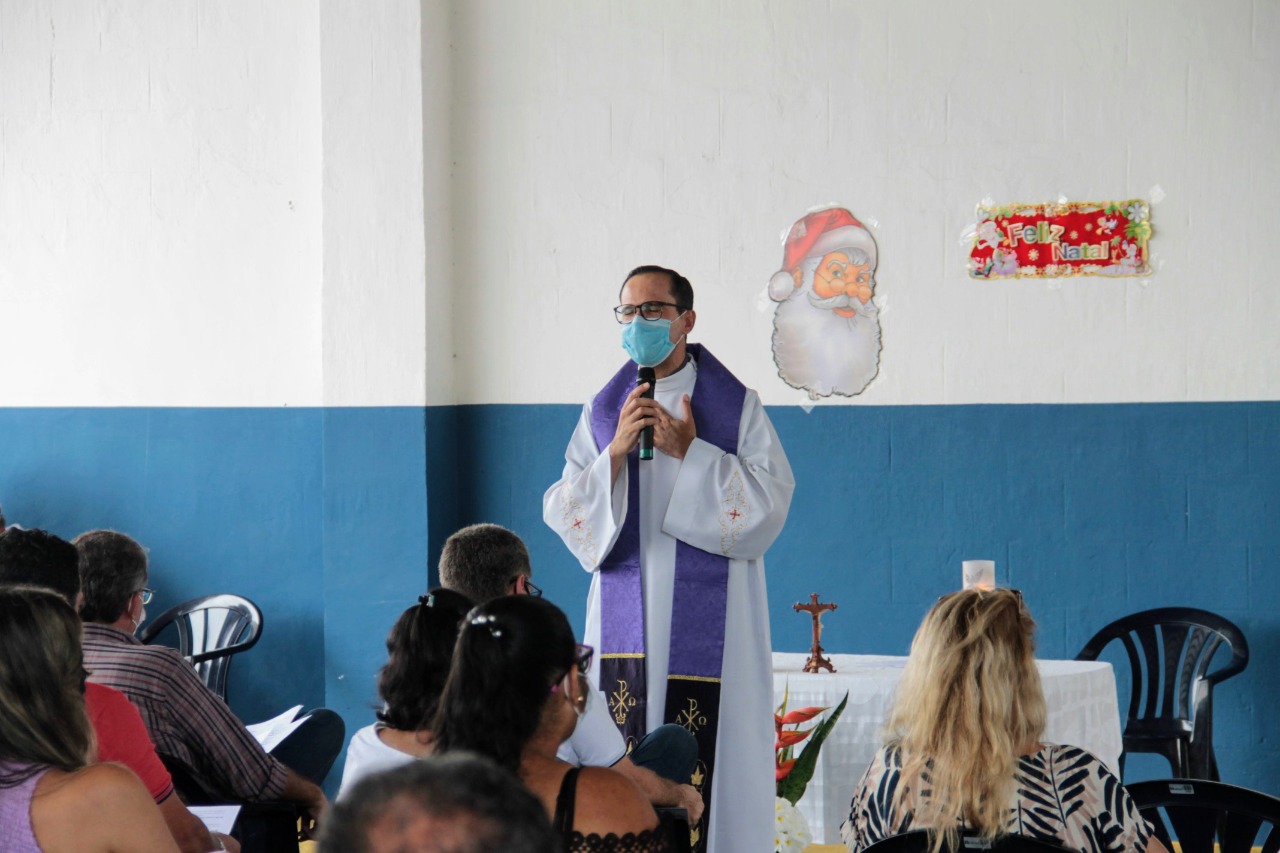 [galeria de fotos] Natal da Cohidro tem Missa, campanha solidária e confraternização