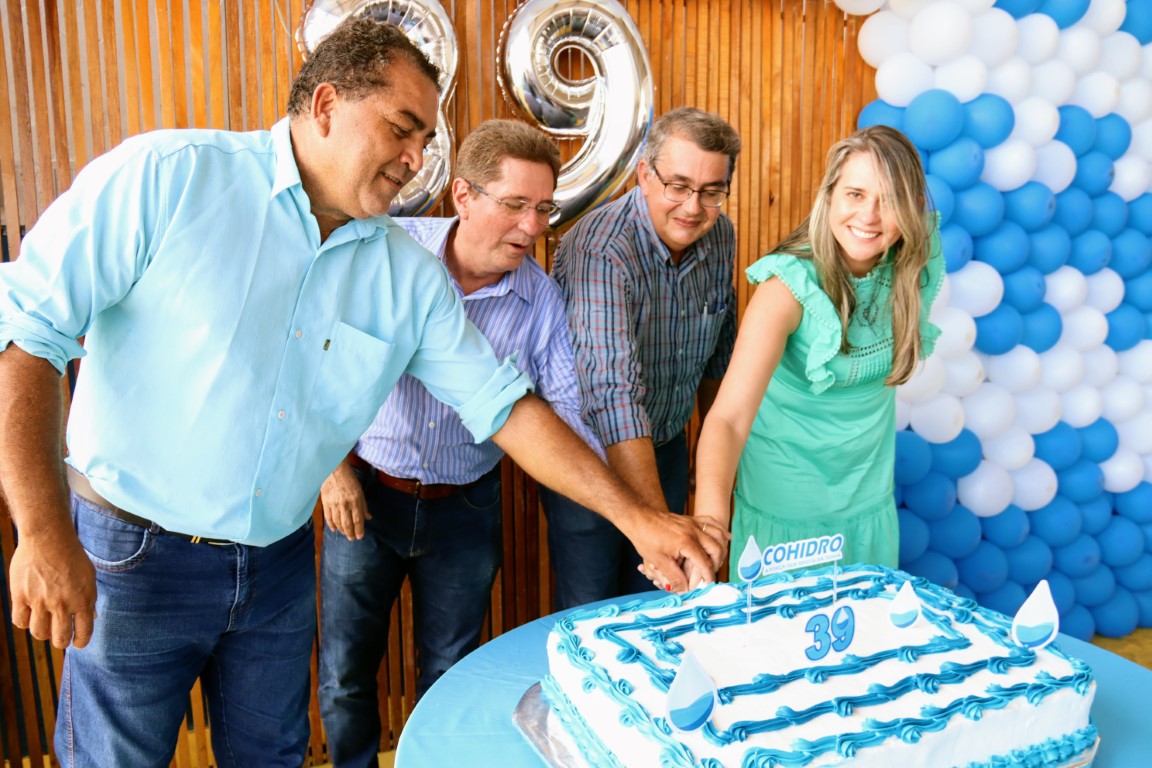 [galeria de fotos] 39 anos da Cohidro teve missa de ação de graças, homenagens póstumas e confraternização