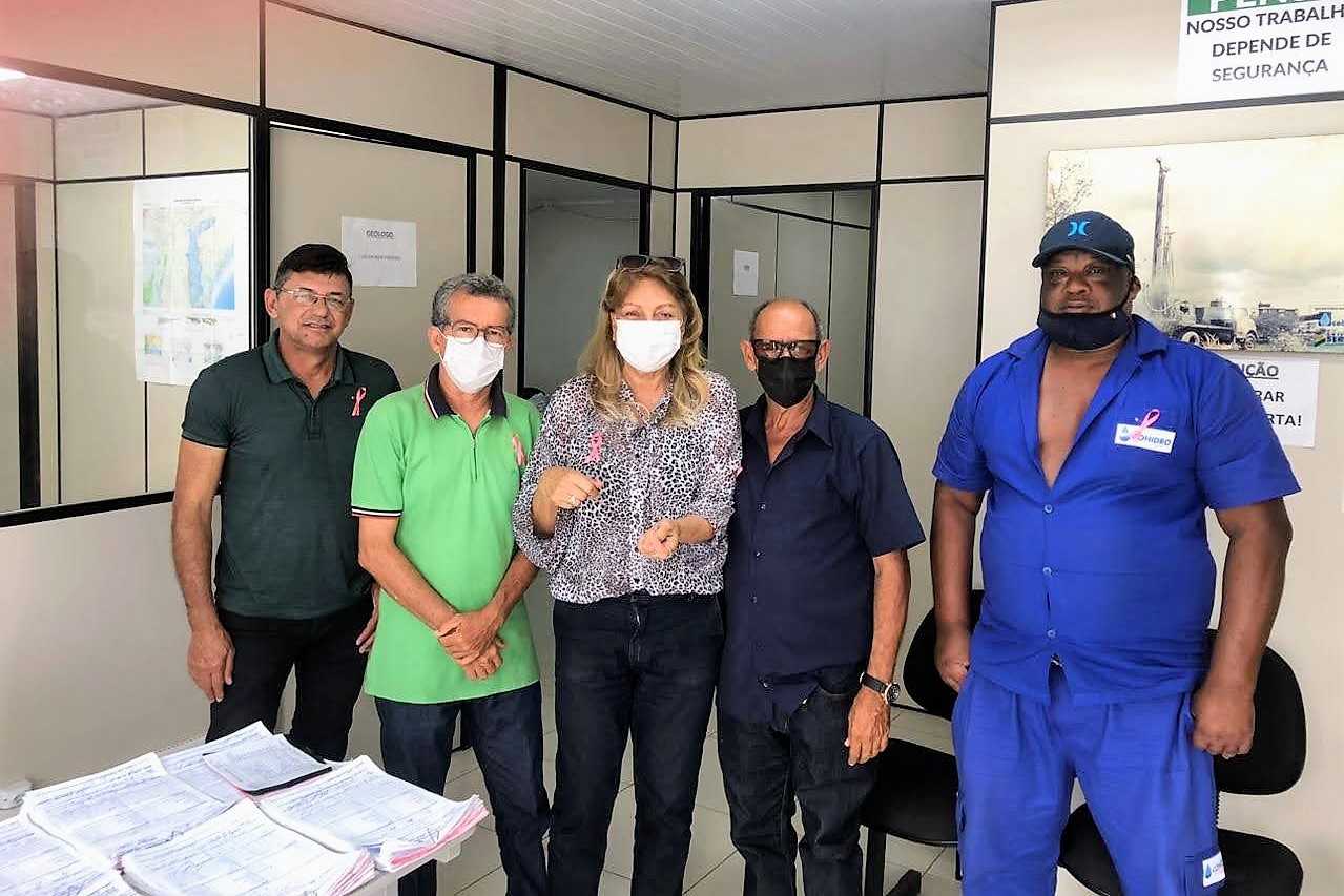 [galeria de fotos] Outubro Rosa na Cohidro conscientizou sobre câncer de mama