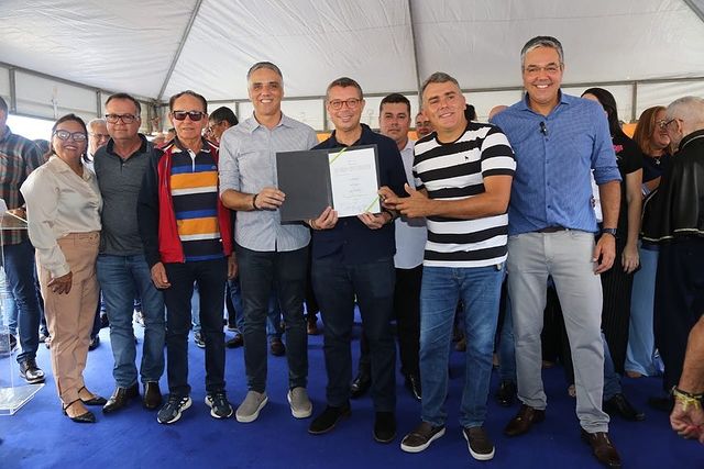 Fábio Mitidieri autoriza investimentos para pavimentação de estradas vicinais, em Lagarto