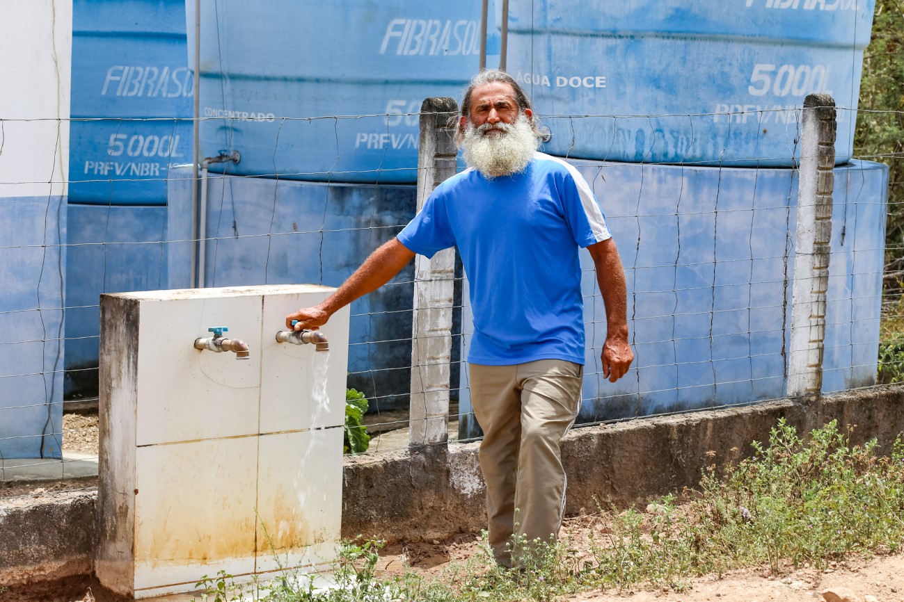 Programa disponibiliza água de qualidade para cinco mil sergipanos em povoados no estado