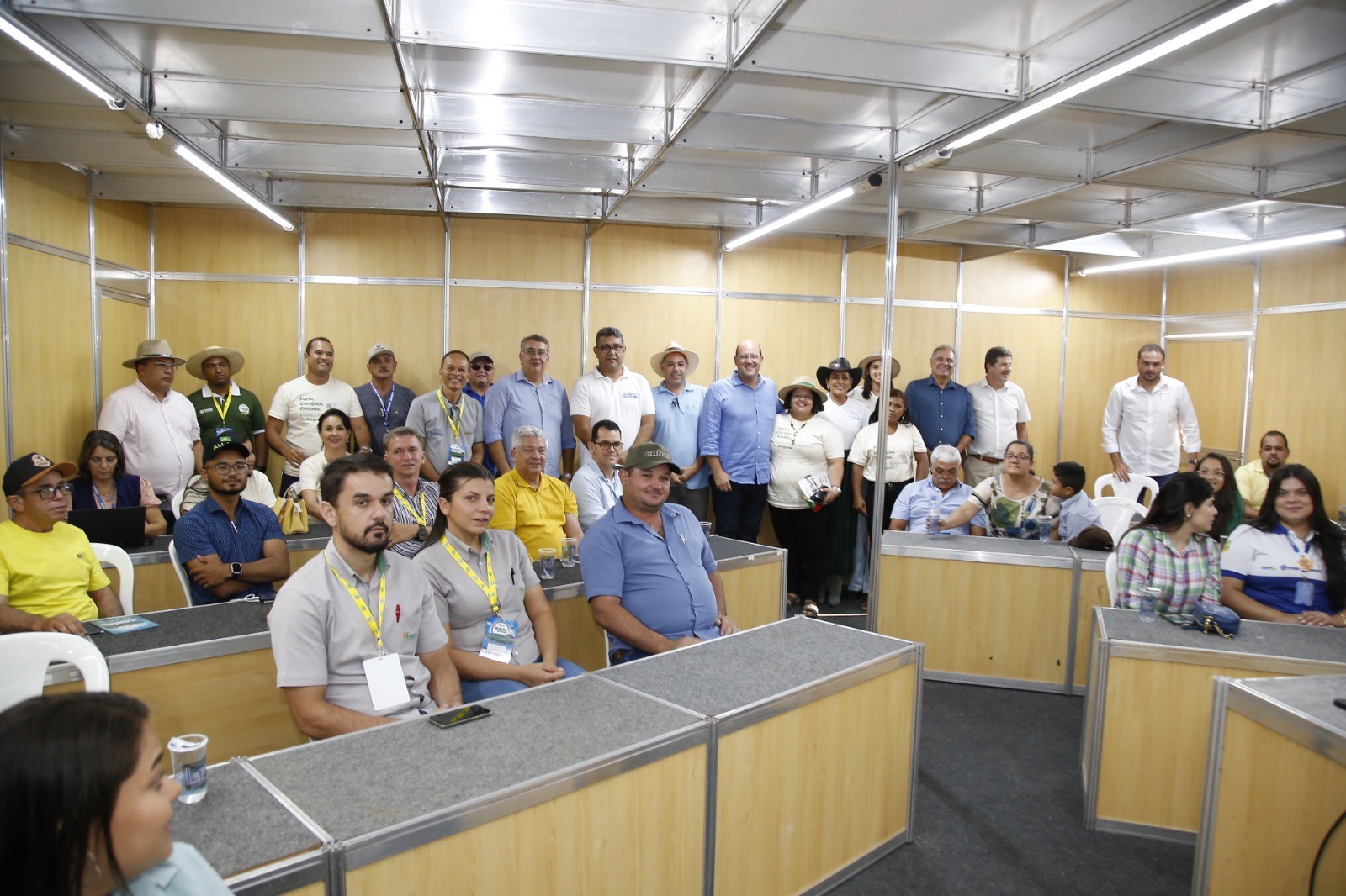 Seagri se reúne com empresas de insumos agrícolas durante Sealba Show