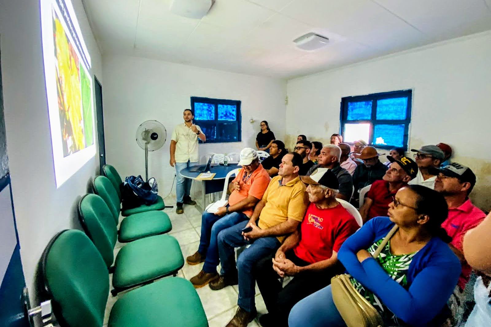 Pesquisa reforça importância da análise de solo em perímetro irrigado estadual no Alto Sertão