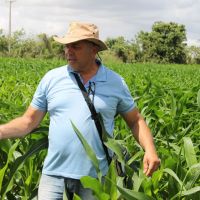 Técnico agrícola na Cohidro Tito Reis - foto Fernando Augusto (Ascom-Cohidro)