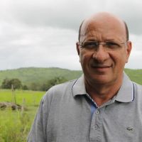 Adriano de Bonfim acompanhou os técnicos da Cohidro e Emdagro na visita a Tobias Barreto - Foto Fernando Augusto (Ascom Cohidro)