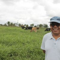 Joaquim Ribeiro ficou animado com a possibilidade do ‘Balde Cheio’ ser implantando também no Alto Sertão - Foto Fernando Augusto (Ascom Cohidro)