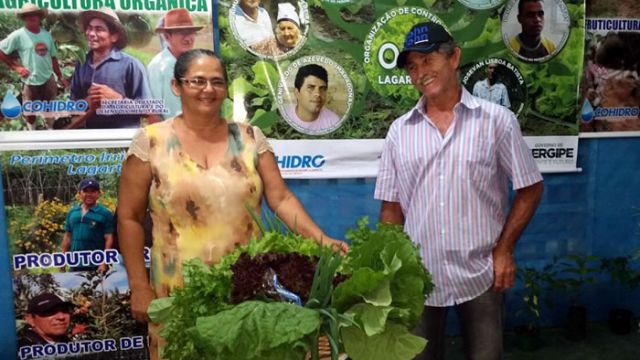 O casal de agricultores Josileide de Carvalho e Delfino Batista