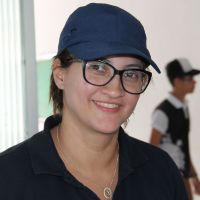 Professora Mônica Alixandrina levou seus alunos para conhecer o sistema que permite a produção de leite em pequenas áreas - Foto Fernando Augusto (Ascom-Cohidro)