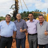 Diretores da Cohidro Paulo Sobral, Mardoqueu Bodano, Aristóteles Fernandes e o prefeito de Japaratuba Hélio Sobral
