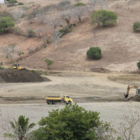 É no período mais seco que se faz propícia a recuperação das barragens, como foi na do Algodão - Foto Fernando Augusto (Ascom-Cohidro)
