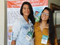 Estagiárias Gedea/Cohidro Mariane e Karla Betyna - foto Stefânia Leal - (Ascom/Cohidro)