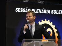 Mestre de cerimônias Lyderwan Santos - Foto Fernando Augusto (Ascom/Cohidro)